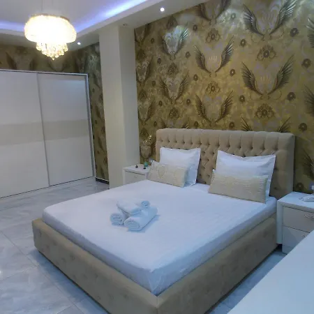 Luxury Seaside Suits Hotel 4*